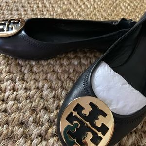 Tory Burch Minnie Ballet Flats- Gold Logo